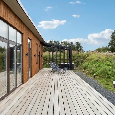 4 Bedroom Awesome In